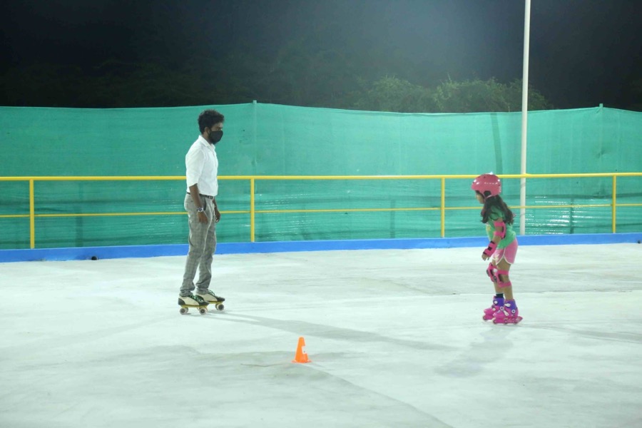 Skating academy at C Sports